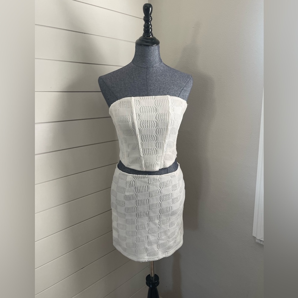 SALTY White Gauze Skirt NWT